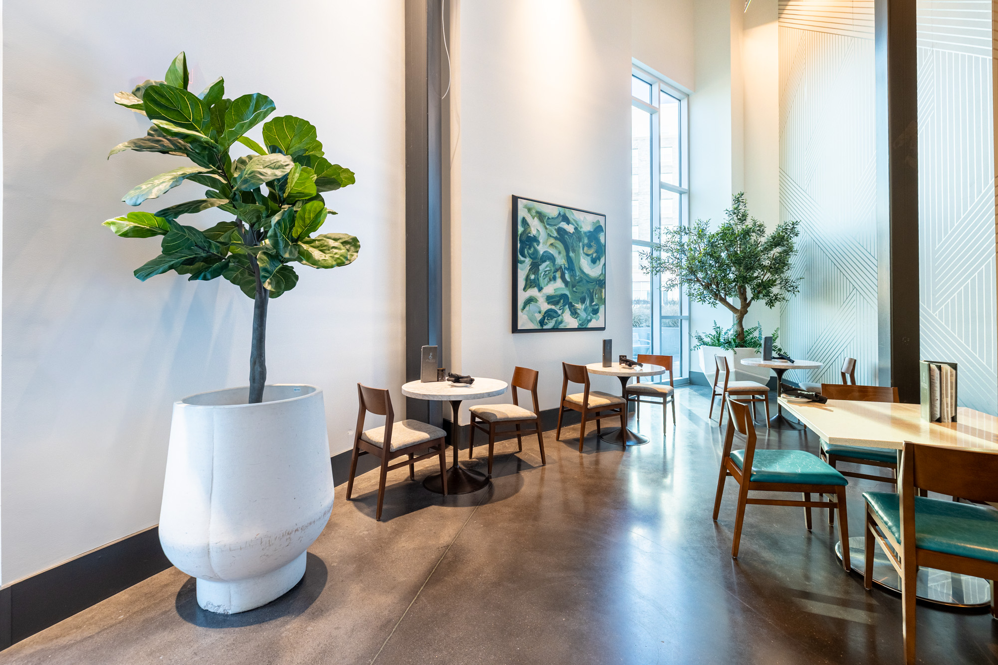 Image of Rhythm On Monroe's downstairs dining room