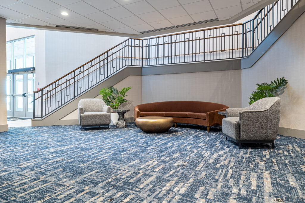 Photo of lounge area in Saturn Ballroom foyer