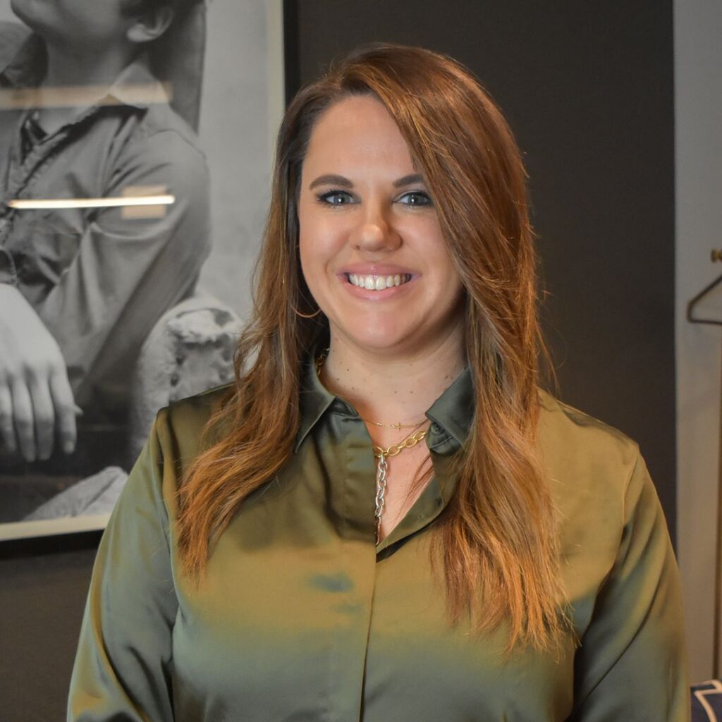 Headshot of Becca Donovan