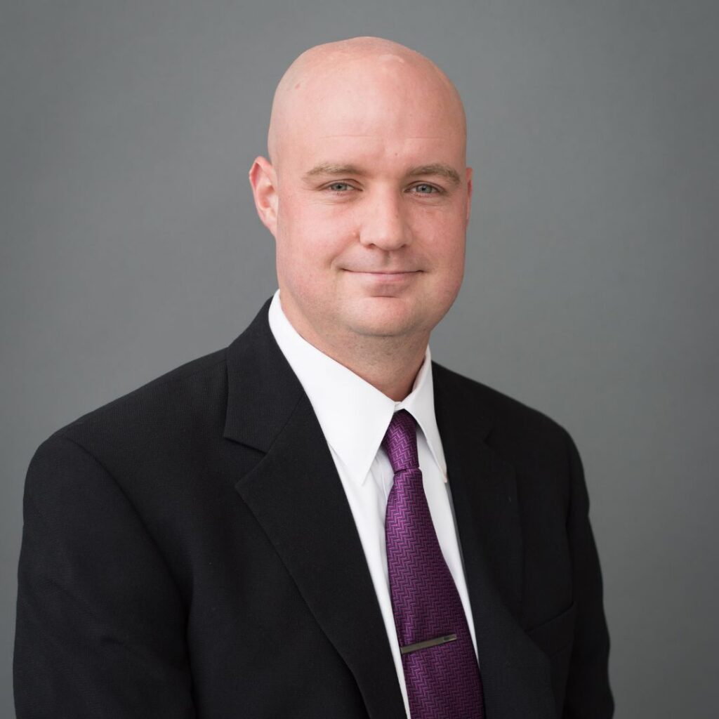 Headshot of Craig Maples