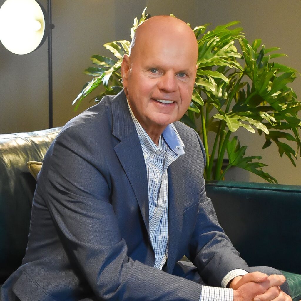 Headshot of Steve Maples