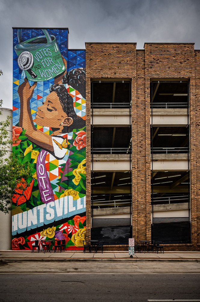 Photo of Huntsville mural on a downtown parking garage