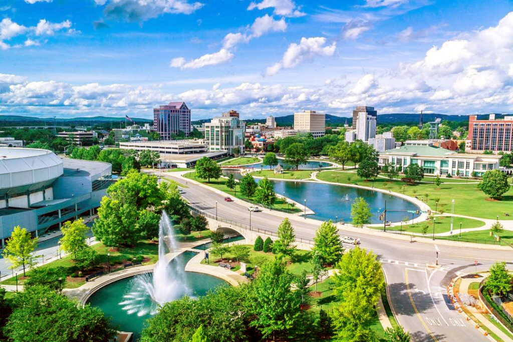 Photo of Big Spring Park in downtown Huntsville during the day